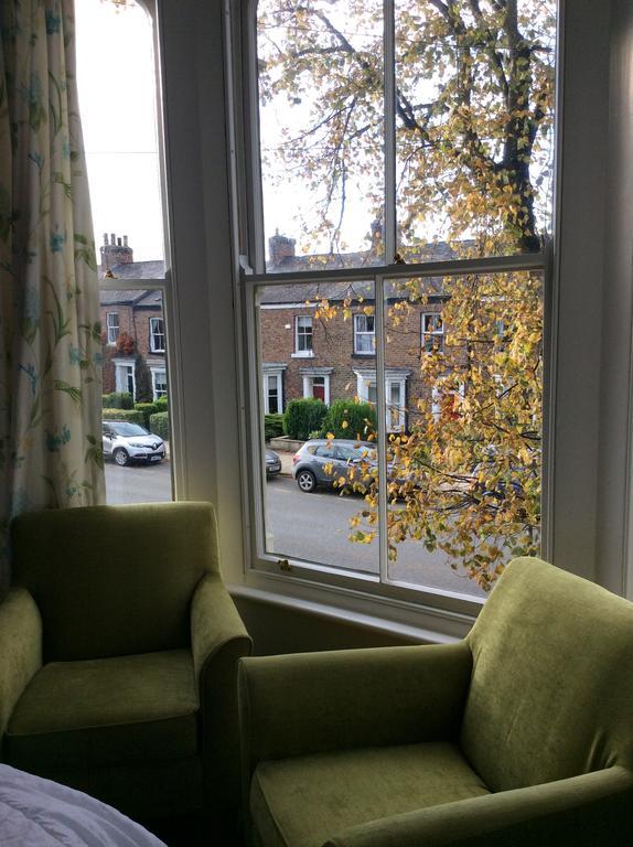 The Windsor Guest House Northallerton Exterior foto
